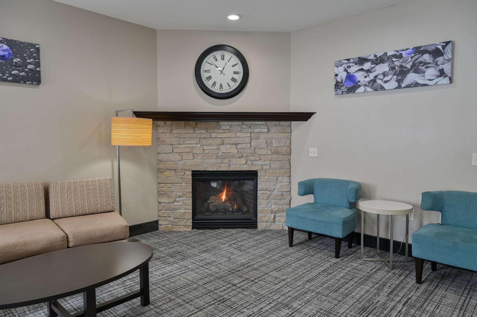 Sleep Inn & Suites Washington Near Peoria Exteriör bild