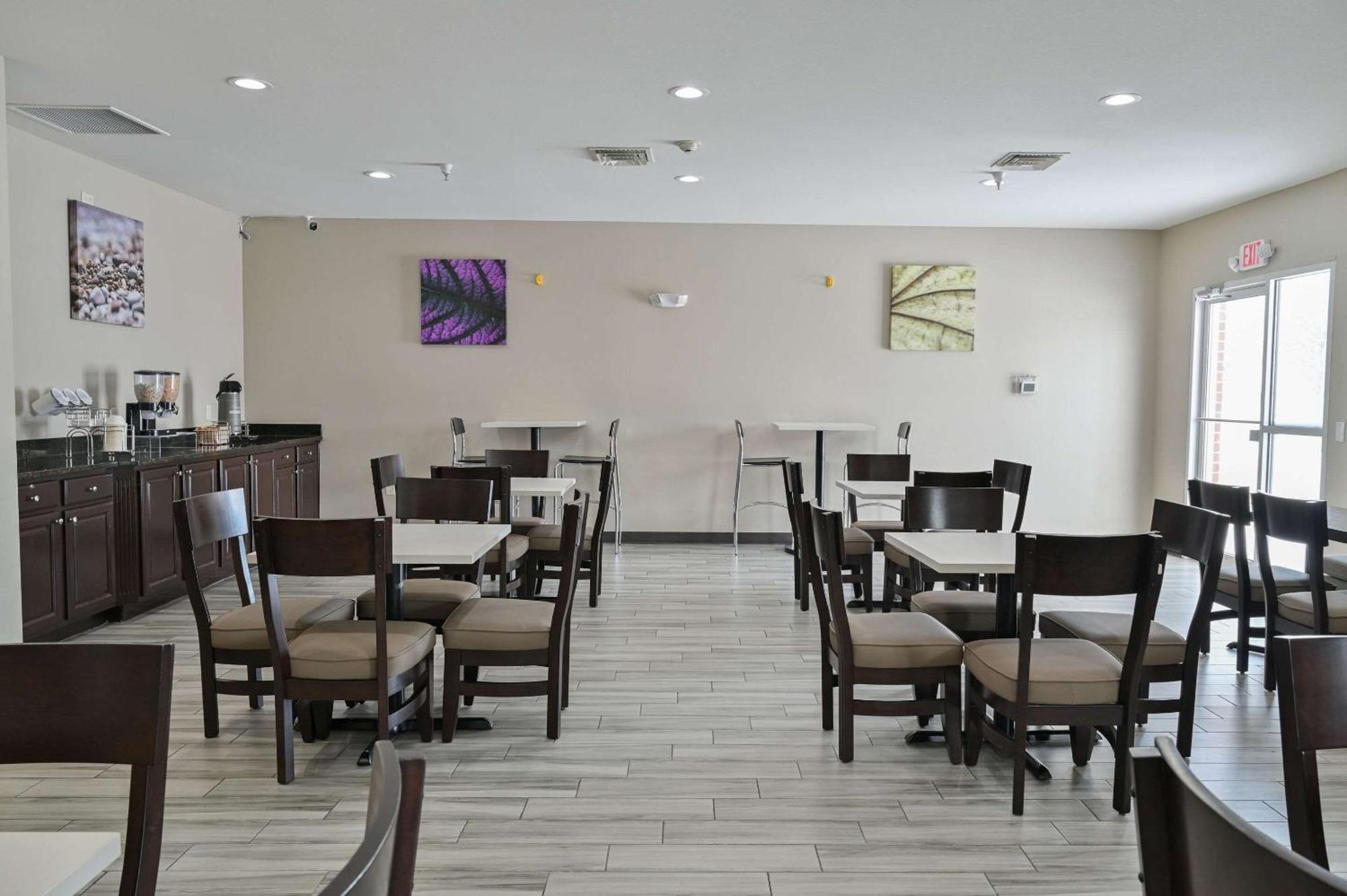 Sleep Inn & Suites Washington Near Peoria Exteriör bild